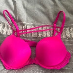 Victorias Secret Bombshell